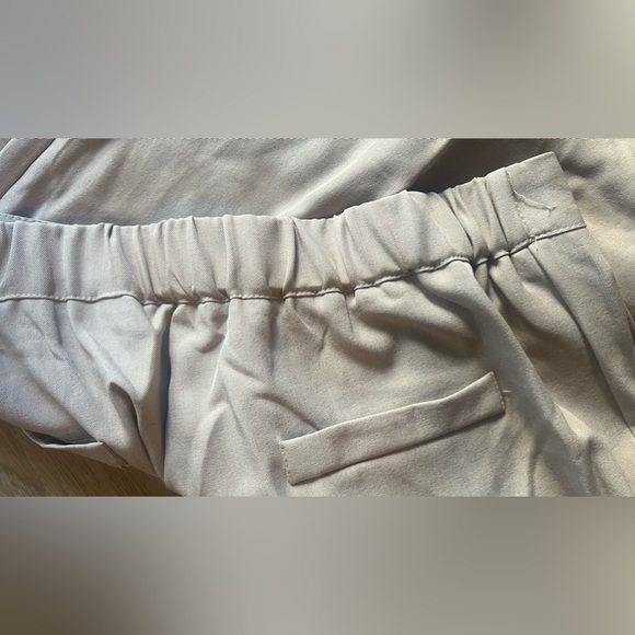 Stylish 2 Piece Pants set - Picture 4 of 8